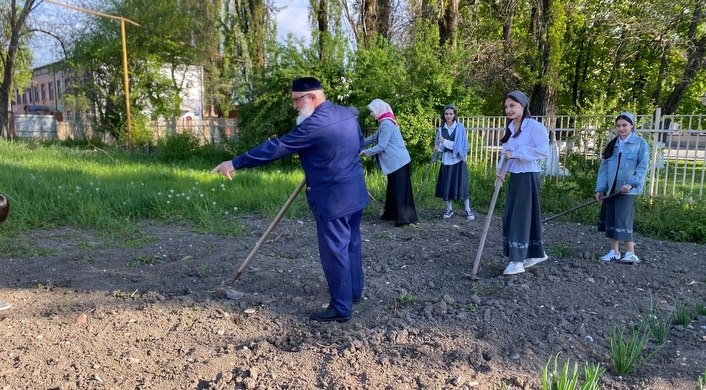 Как агроклассы превращают уроки в практику